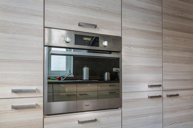 H&H Apartments Im Herzen Der Stadt In Der Lange Strasse Geraeumig Ruhig Mit Kueche Und Esstisch グライフスヴァルト エクステリア 写真